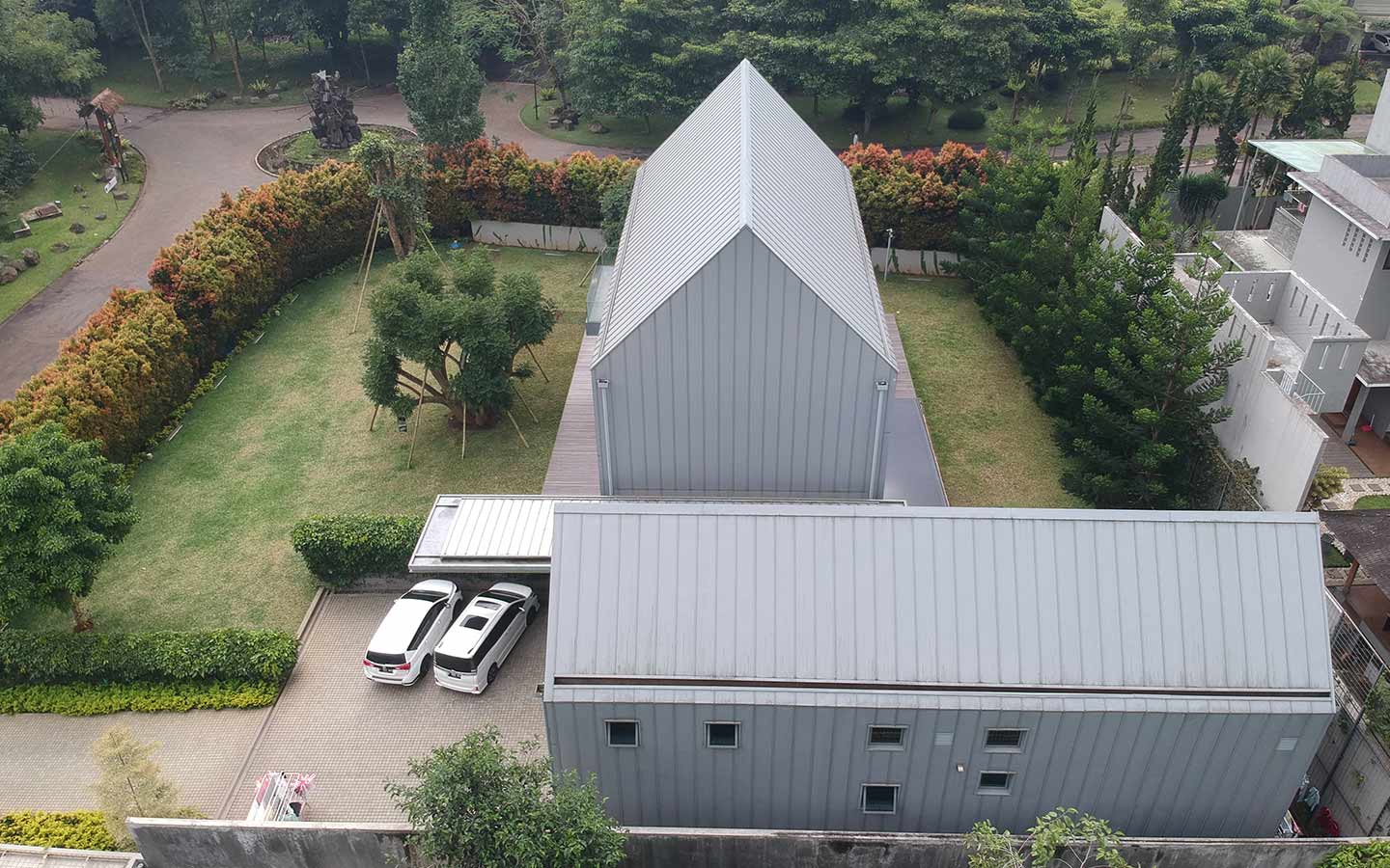 COLORBOND Gull Grey Trinity House.jpg