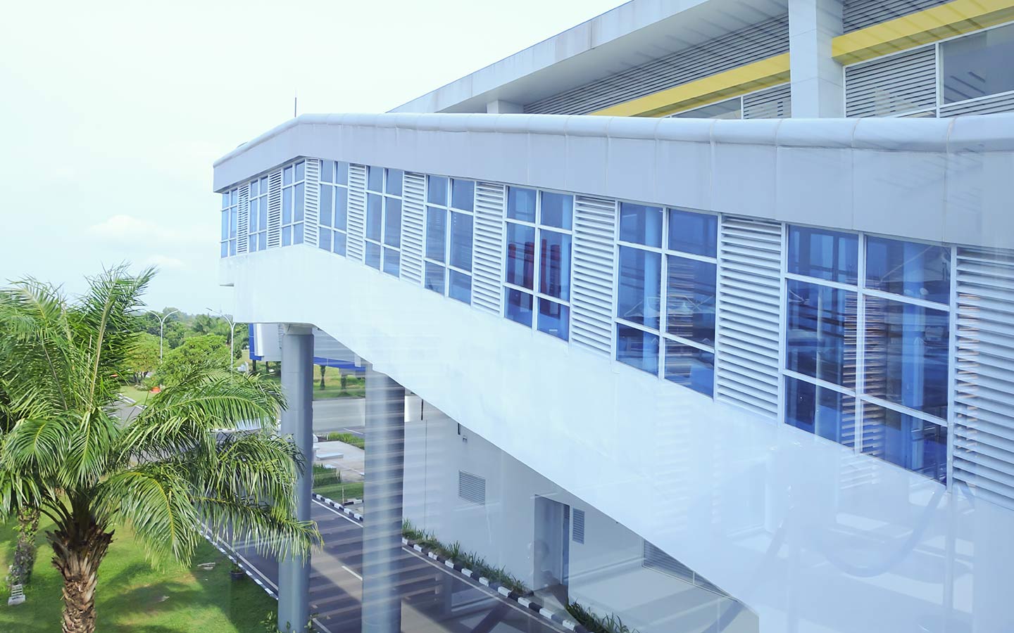 COLORBOND®Skybridge Bandara SMB II.jpg